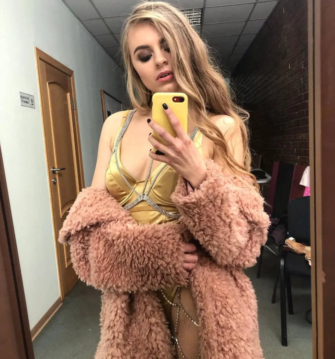 Алмаз эскорт в городе Астана