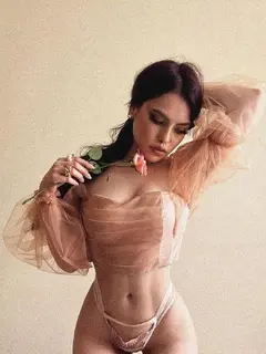 Амина эскорт в городе Астана