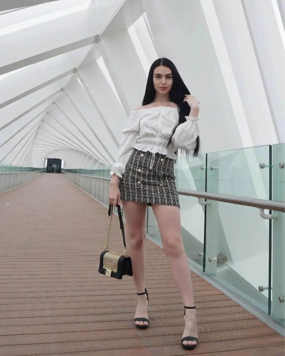 Клаудия эскорт в городе Астана