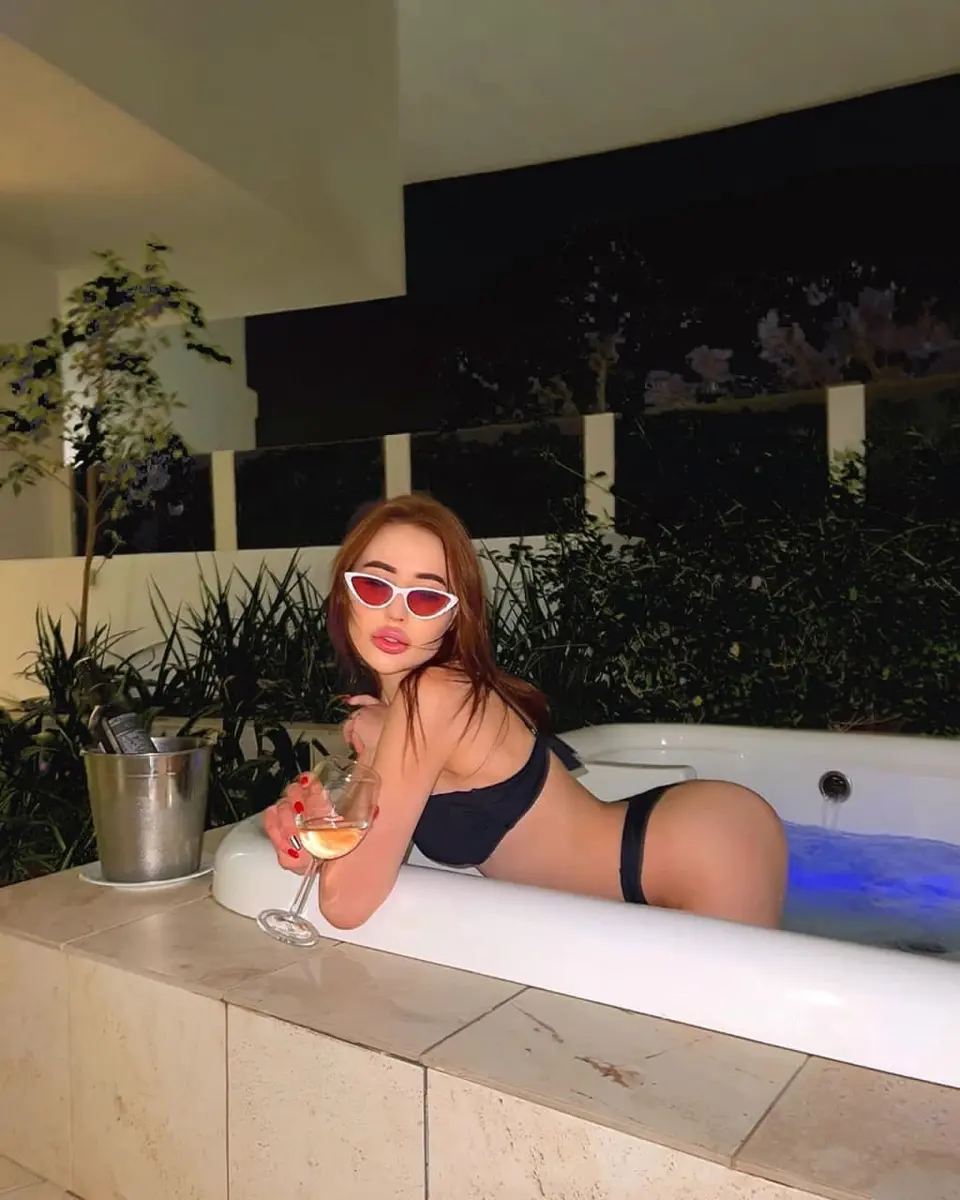 Кристина эскорт в городе Астана