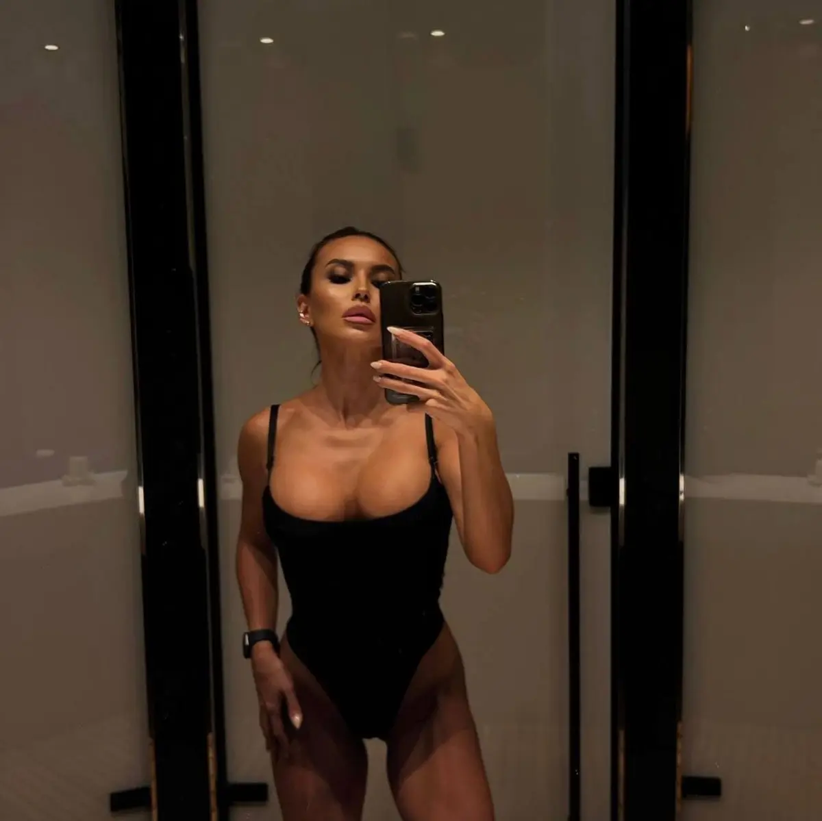 Ксюша эскорт в городе Астана