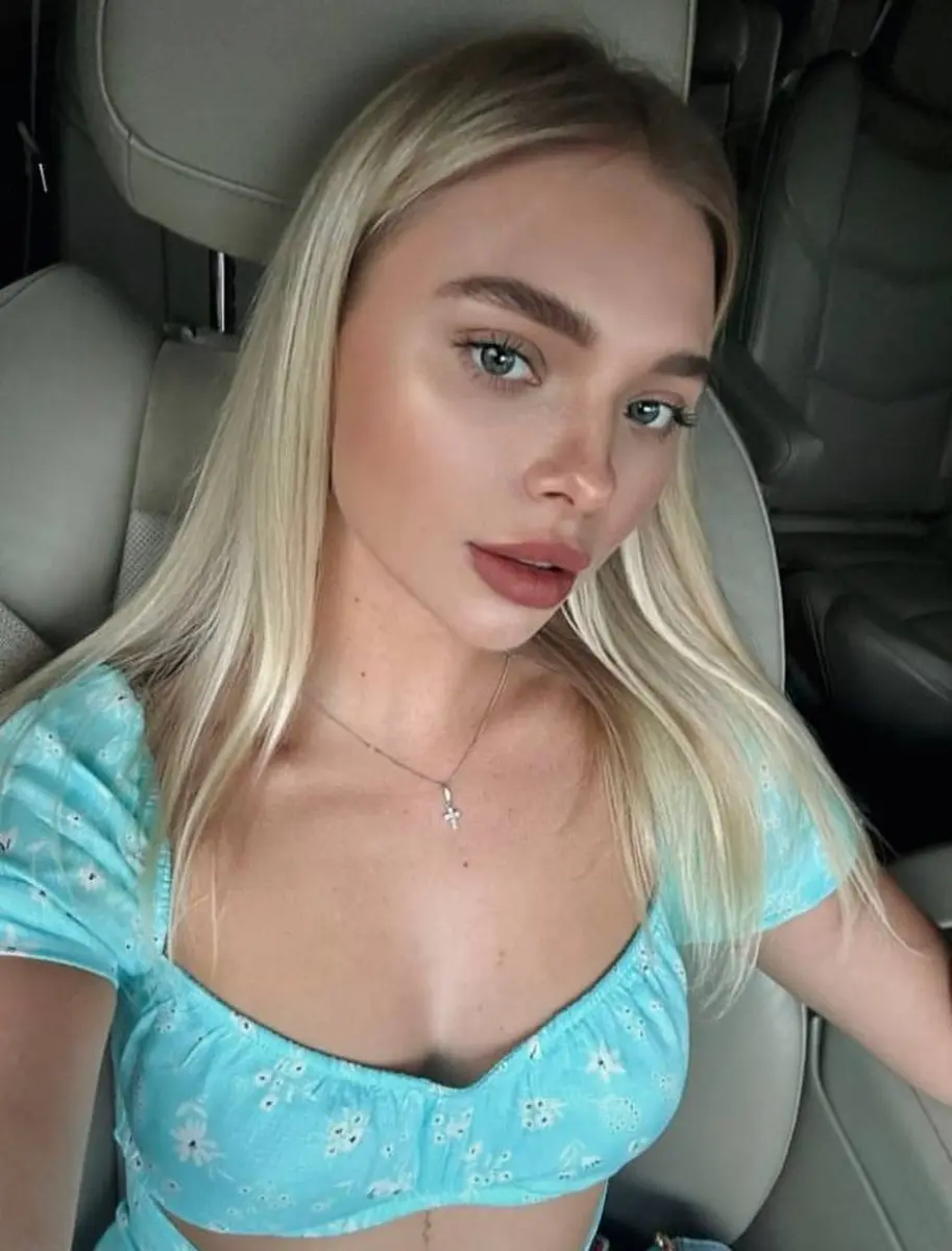 Вика эскорт в городе Астана