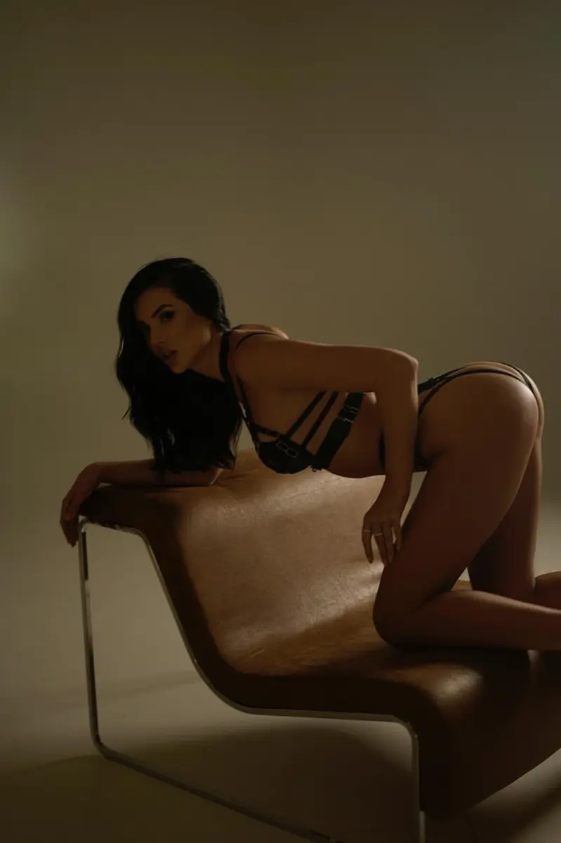 Виталина эскорт в городе Астана