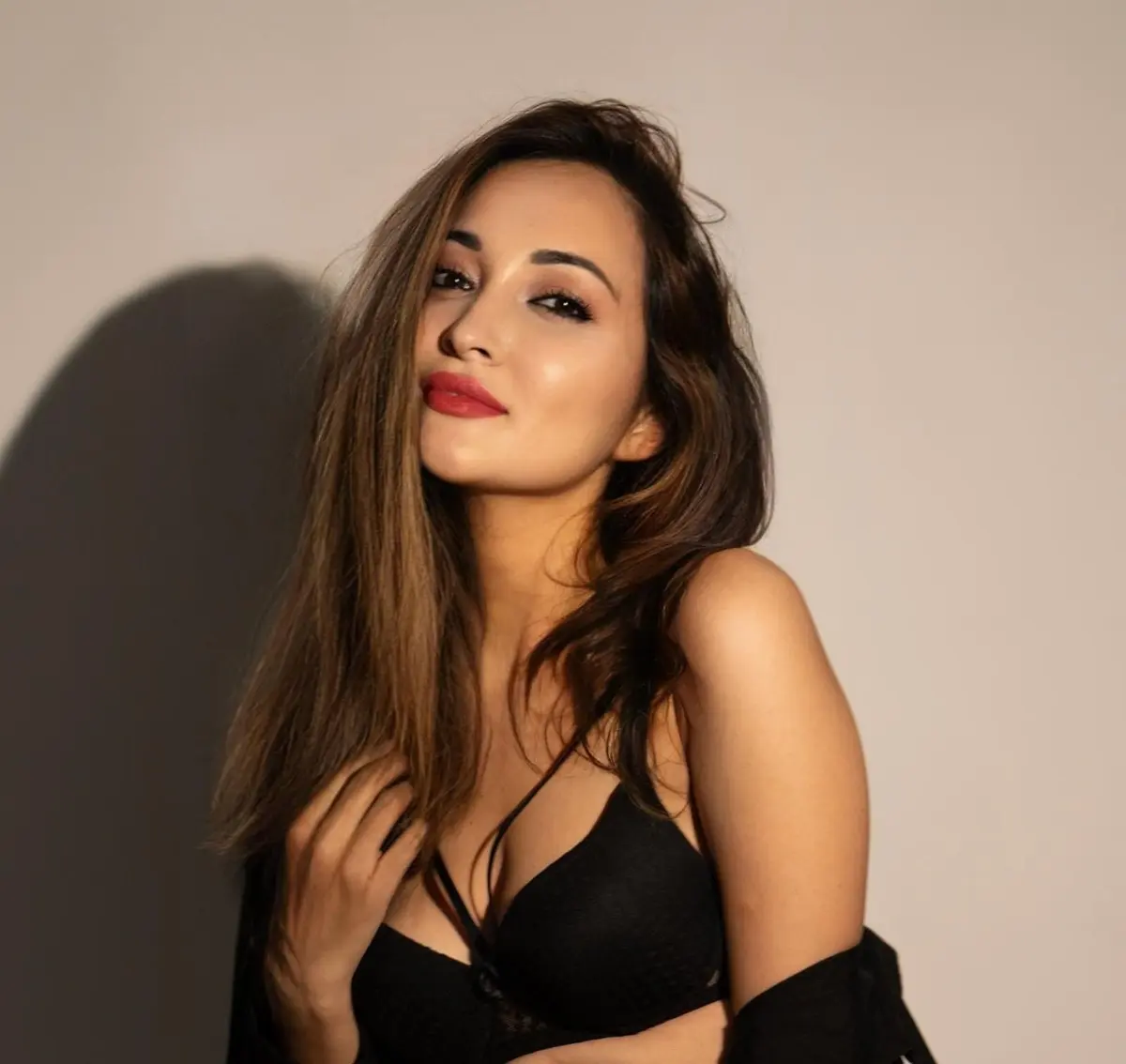 Зара эскорт в городе Астана